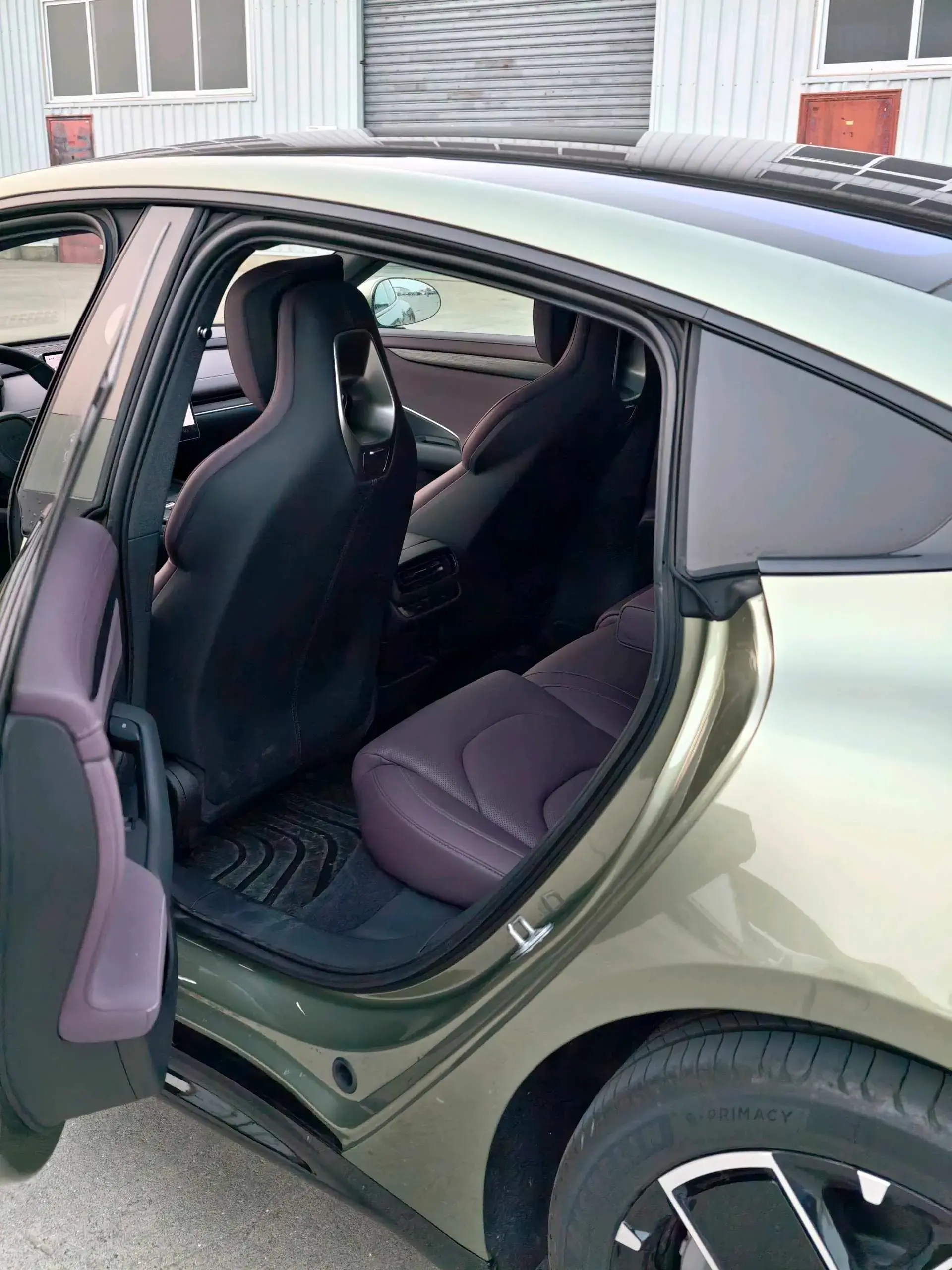 2024 MI SU7 thumbnail 4