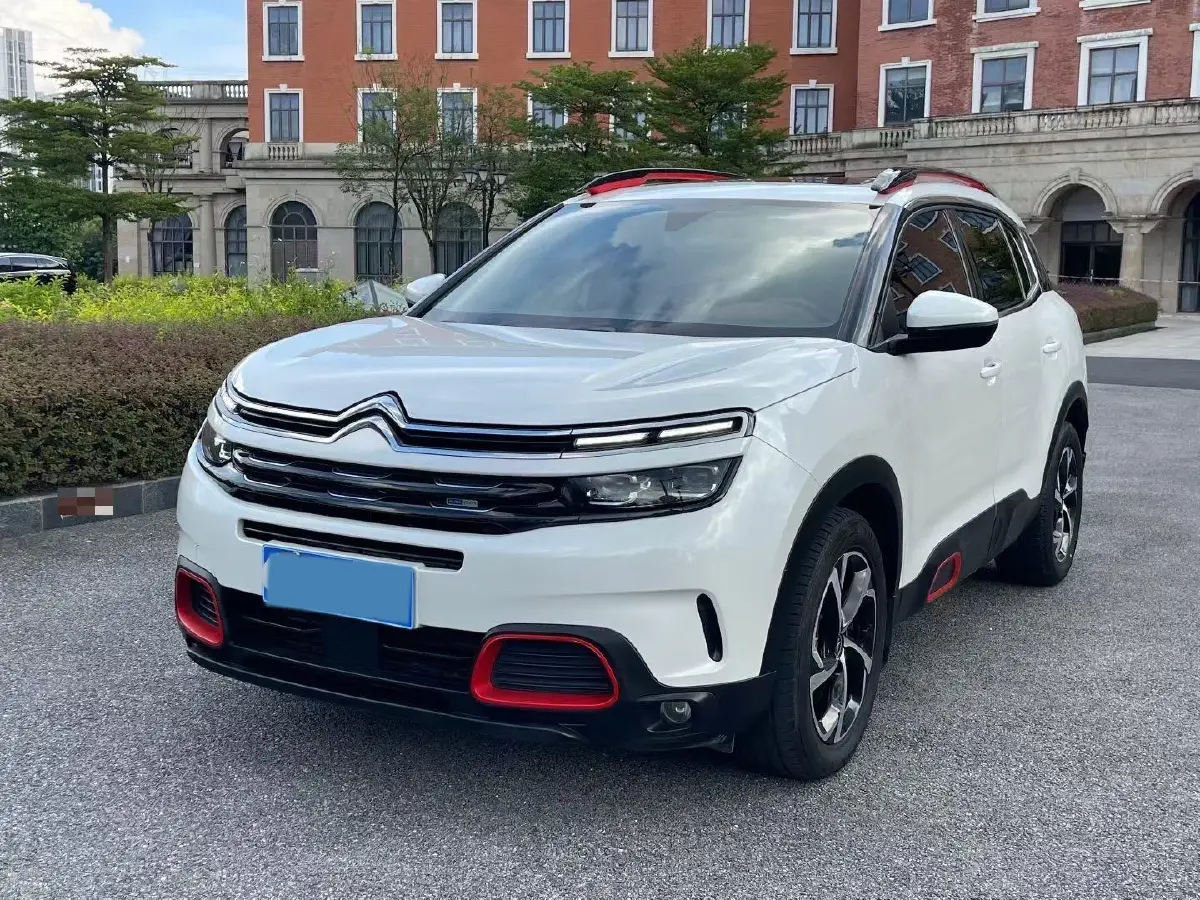 2020 Citroen C5 Aircross 1.8T 211HP L4 8AT
