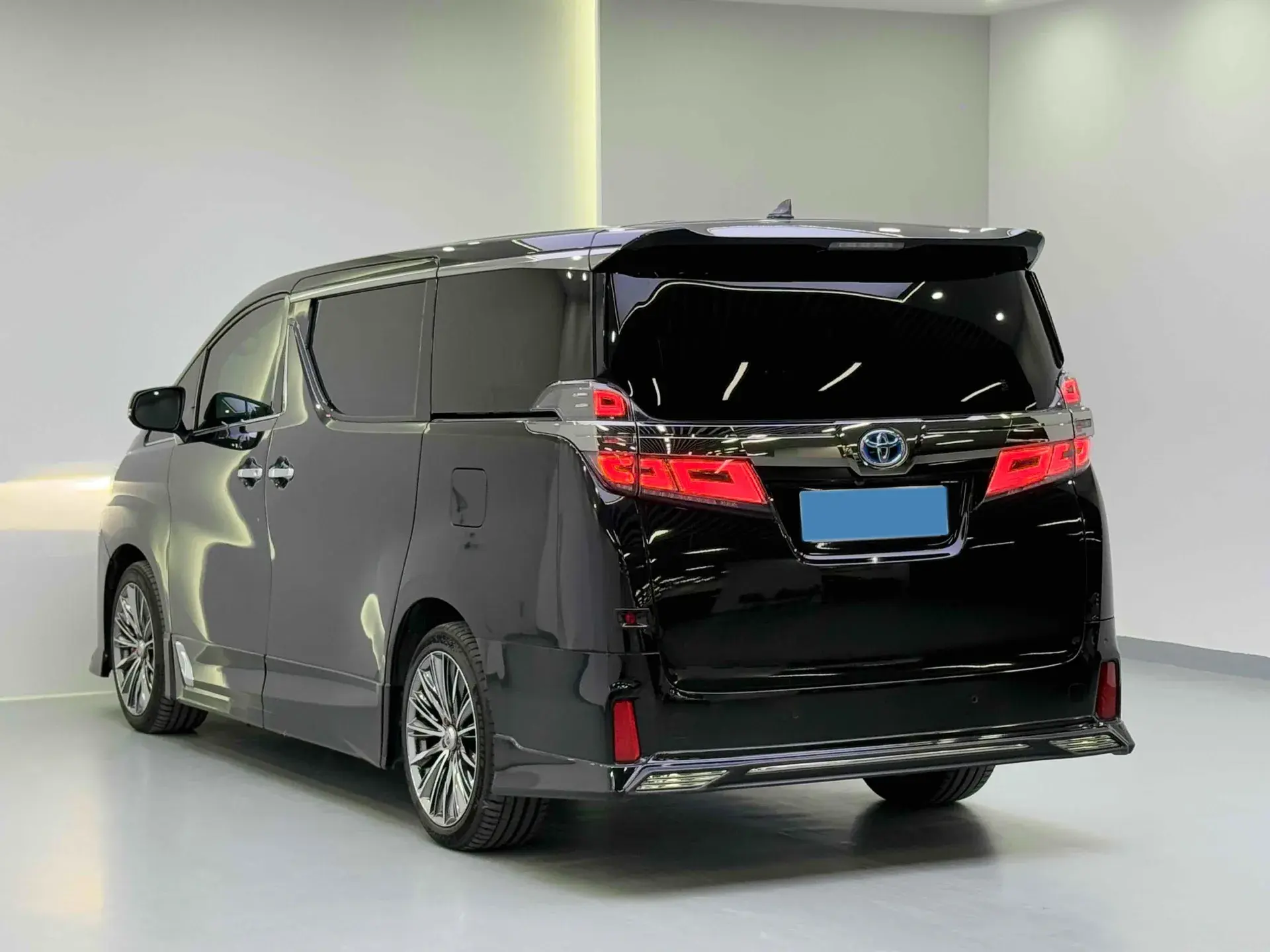 2020 TOYOTA VELLFIRE thumbnail 4