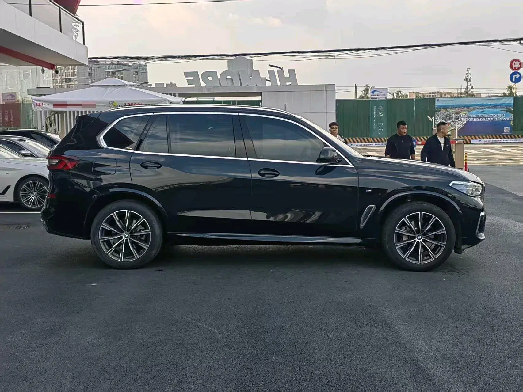 2022 BMW X5 thumbnail 3