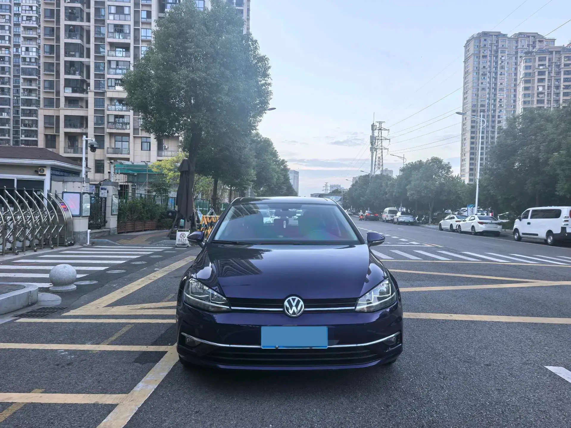 2018 VOLKSWAGEN GOLF thumbnail 2