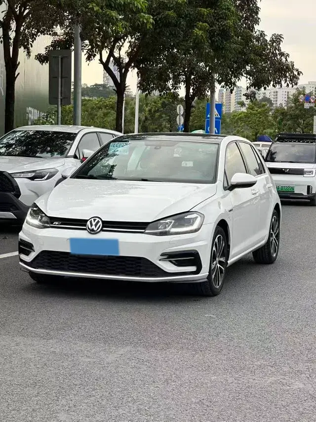 2018 Volkswagen Golf 1.4T 150HP L4 7DCT