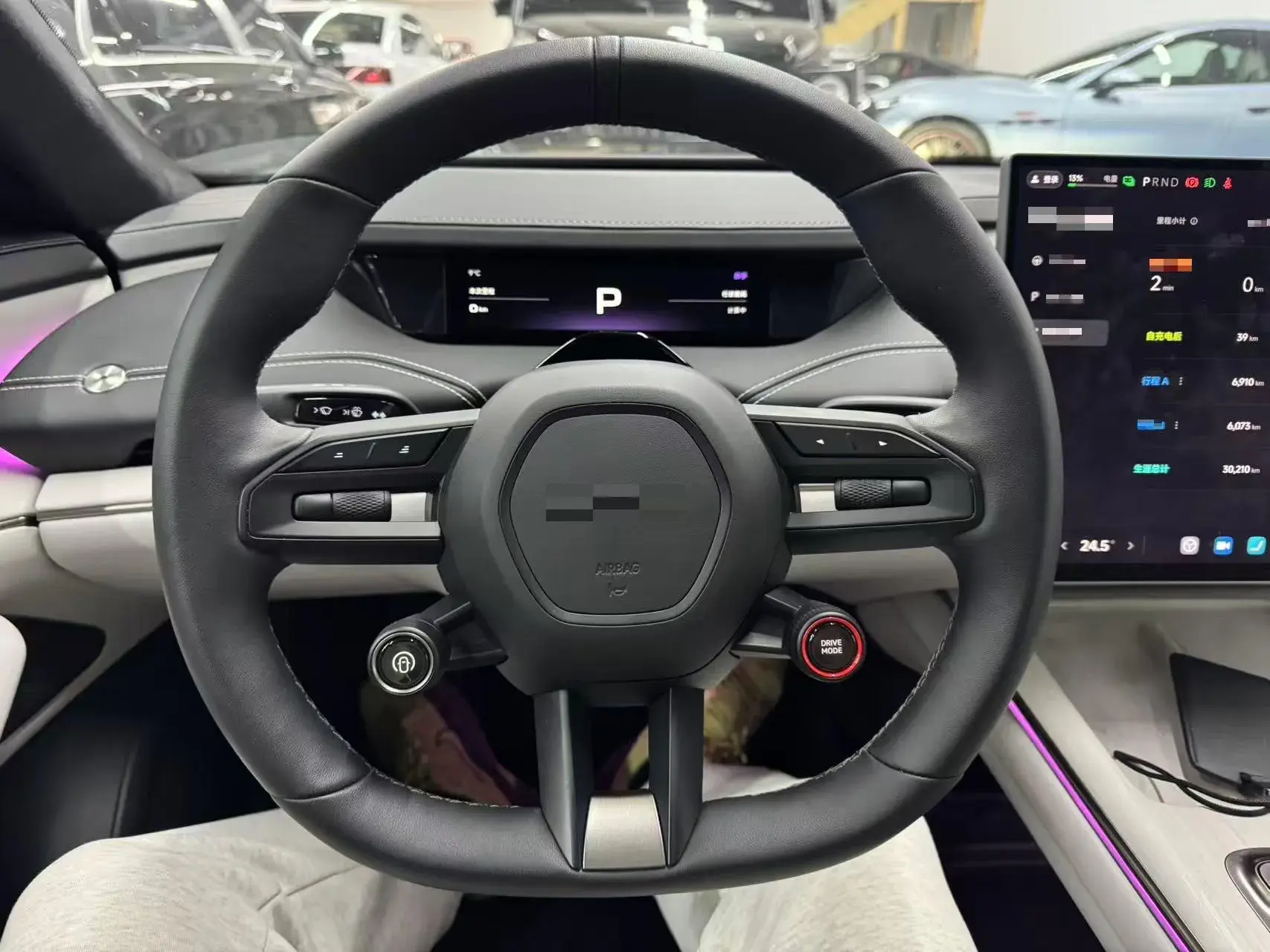 2024 MI SU7 thumbnail 2