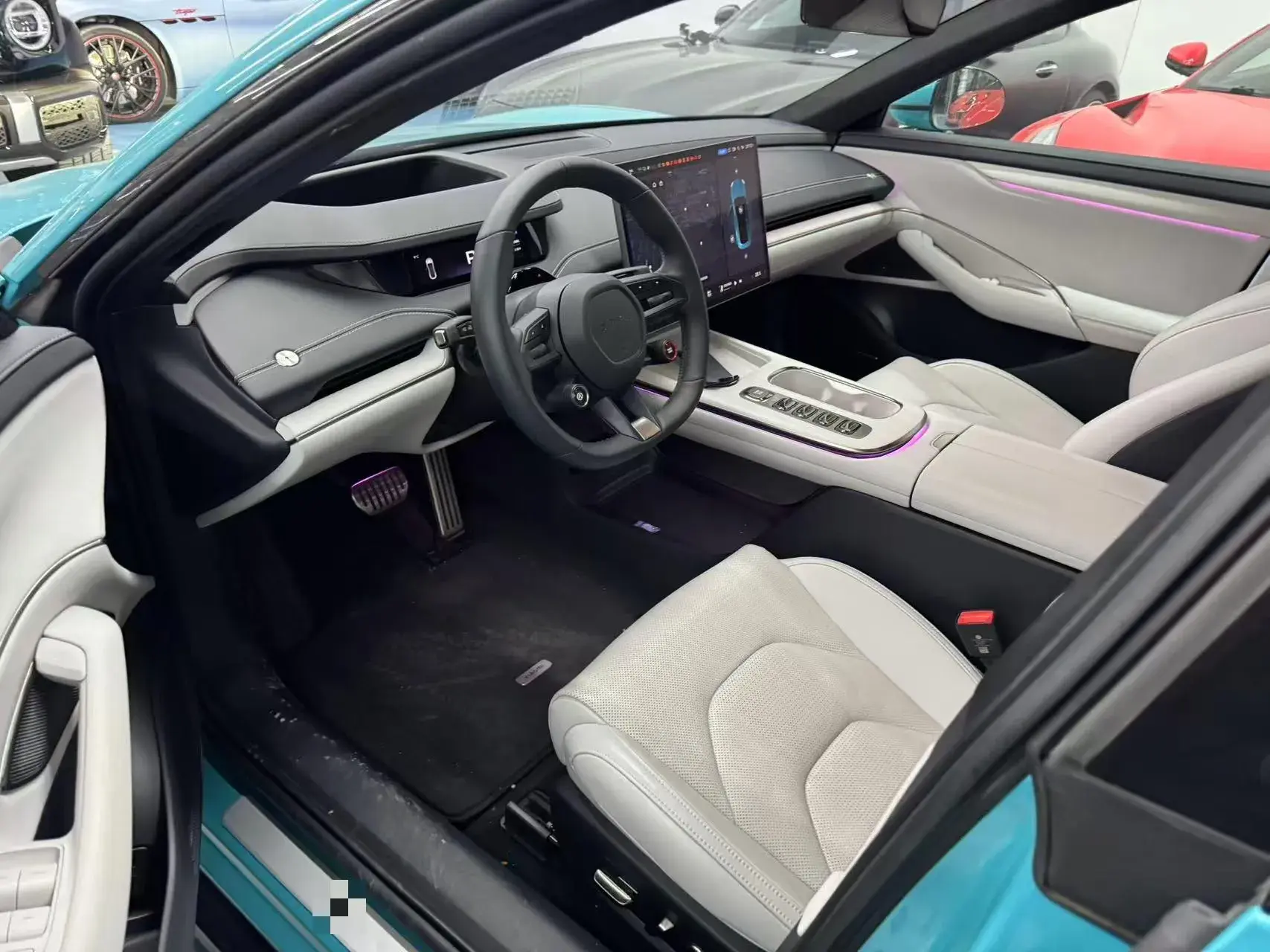 2024 MI SU7 thumbnail 4