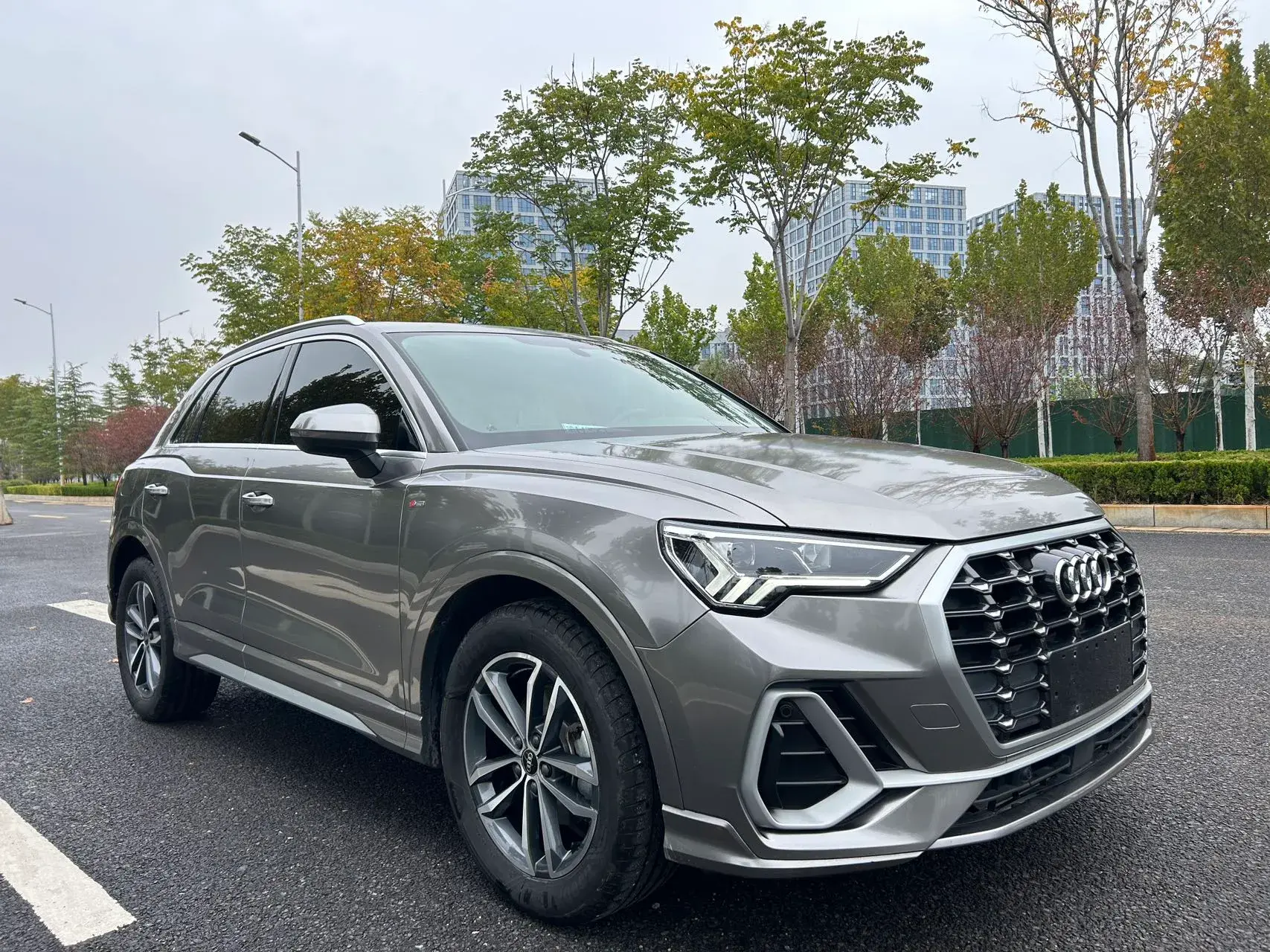 2022 AUDI Q3 thumbnail 3