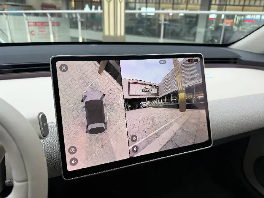 2025 FIREFLY FIREFLY thumbnail 3