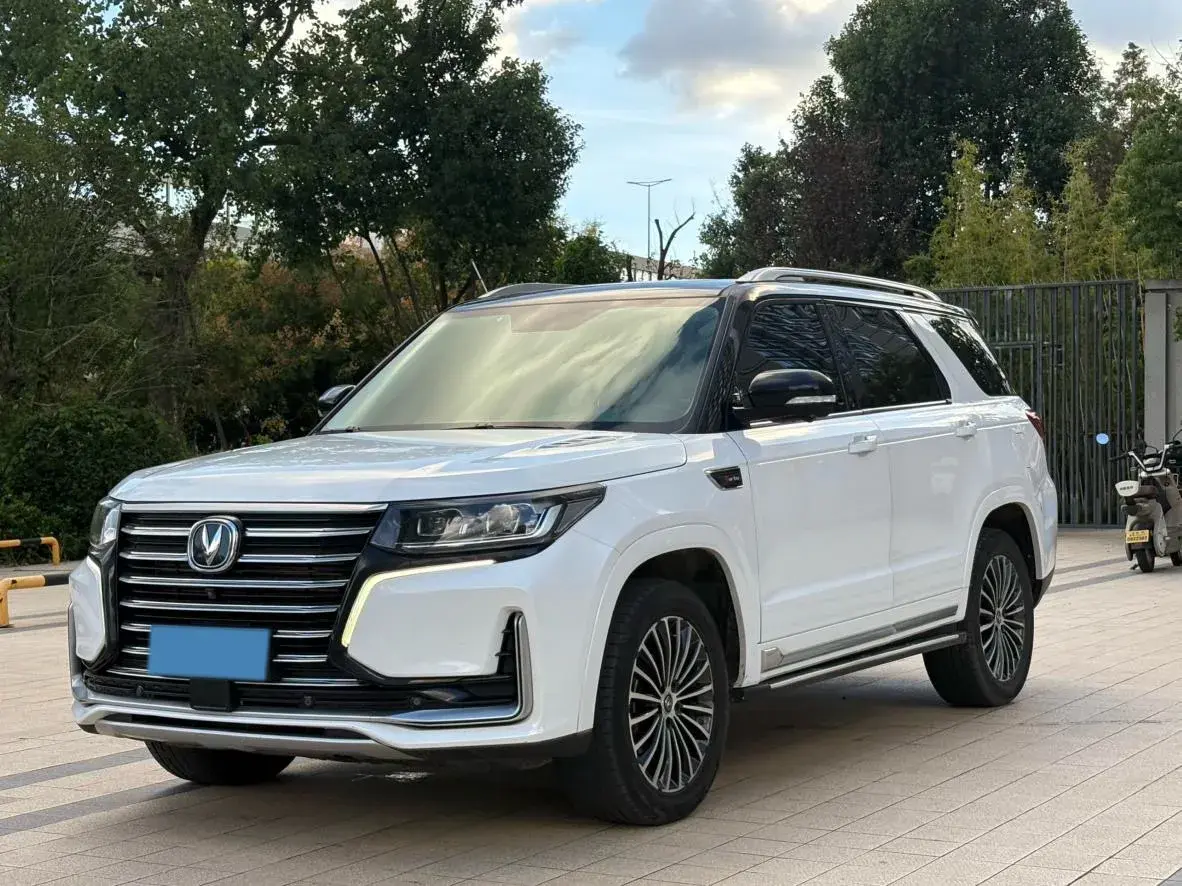 2019 ChangAn CS95 2.0T 233HP L4 6AT