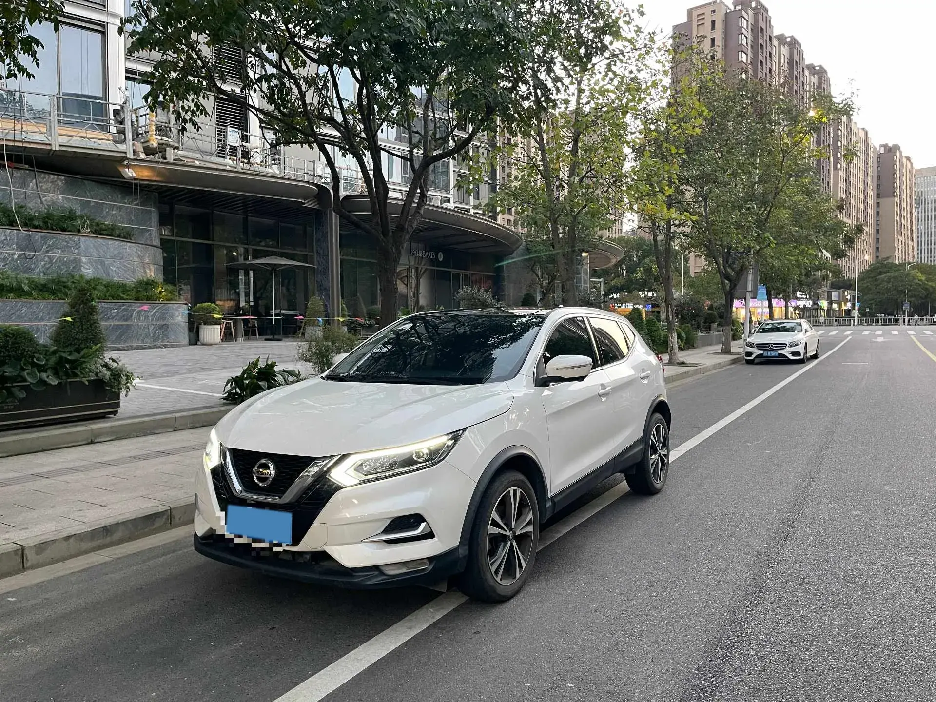 2021 NISSAN QASHQAI view 1