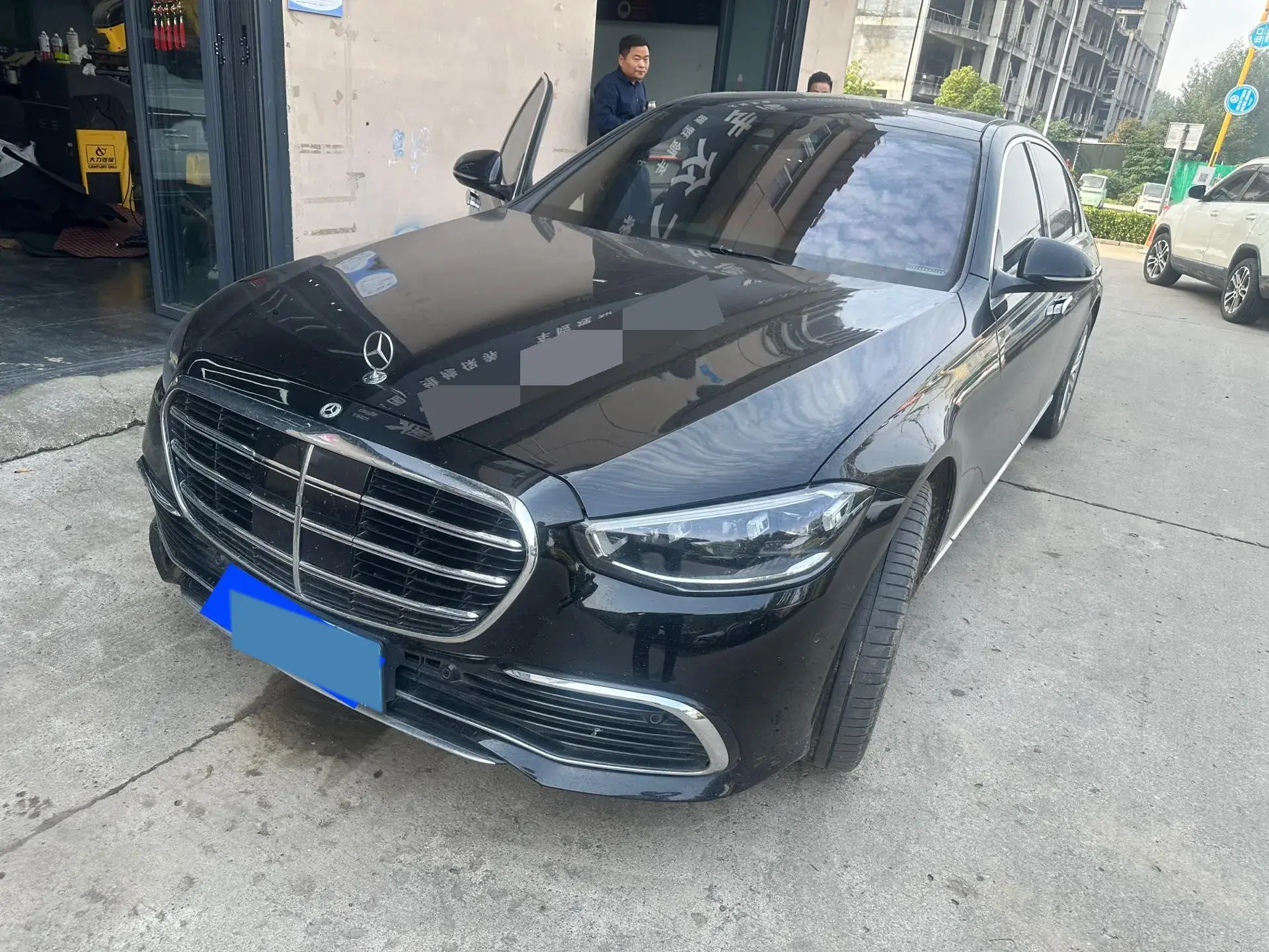 2022 MERCEDES-BENZ S view 1