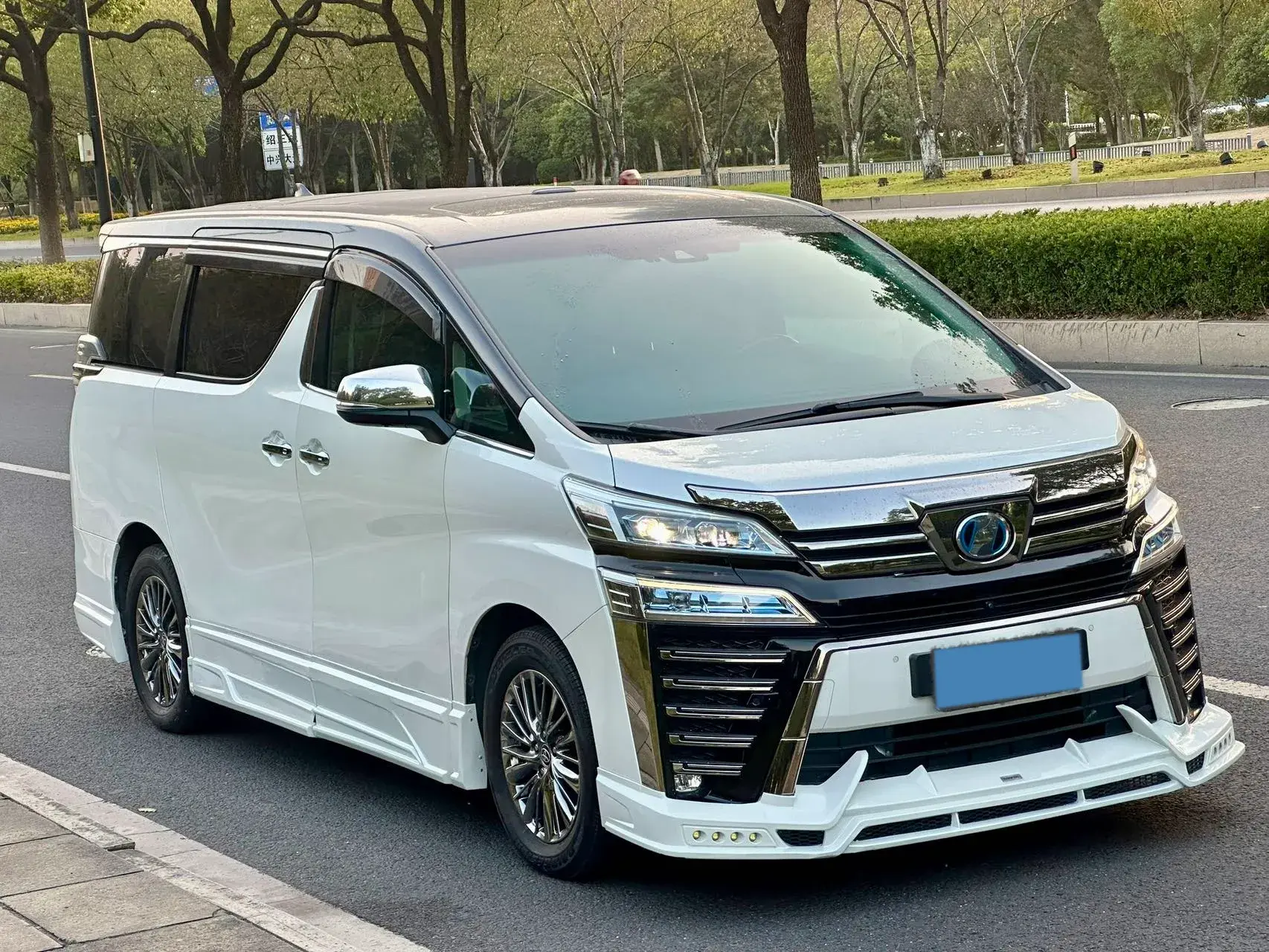 2021 TOYOTA VELLFIRE thumbnail 2