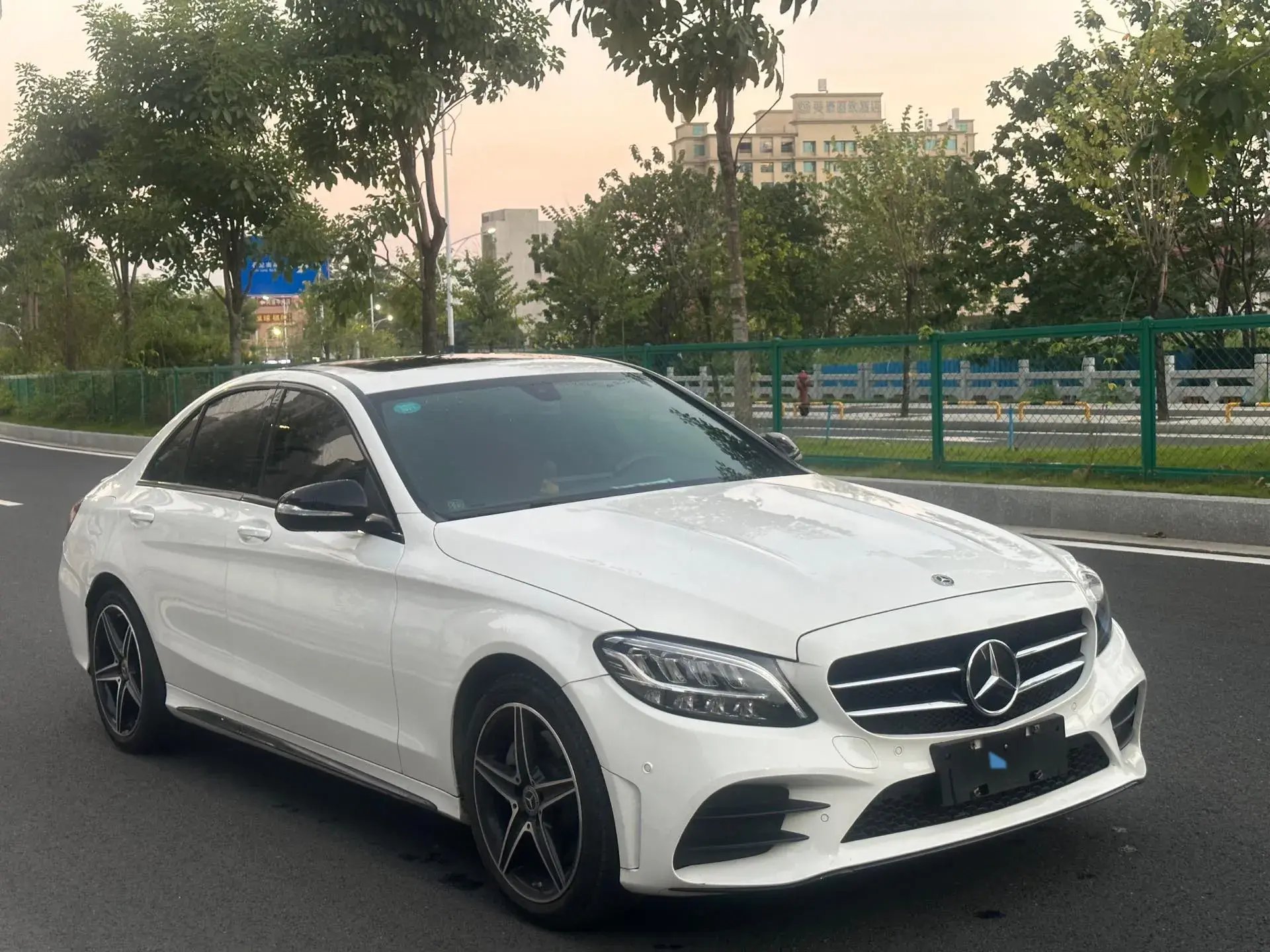 2020 MERCEDES-BENZ C thumbnail 2