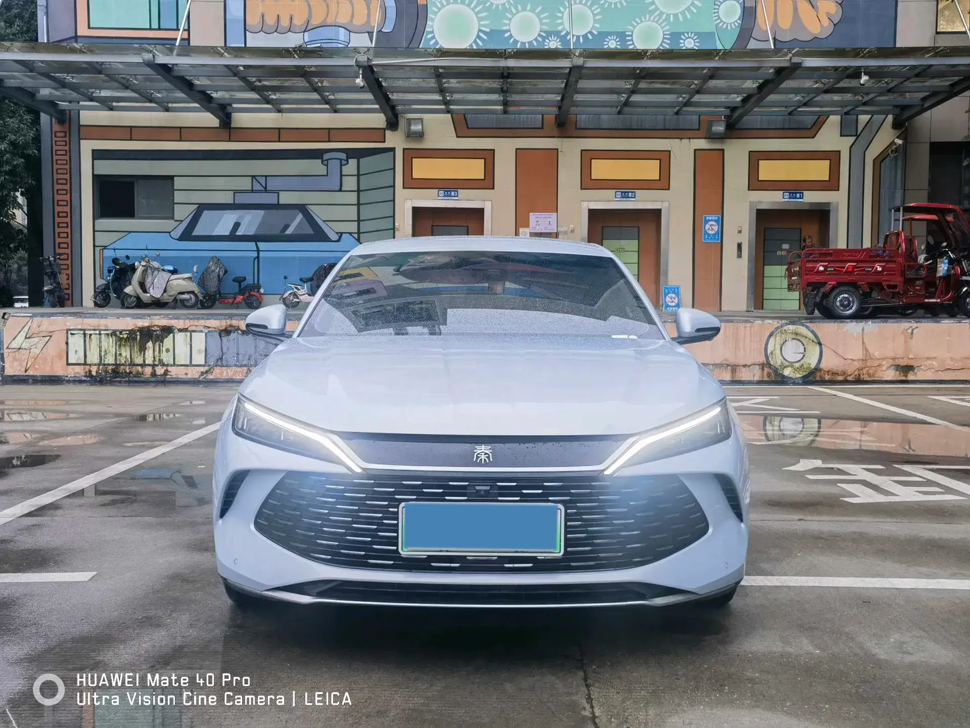 2024 BYD QINL thumbnail 2