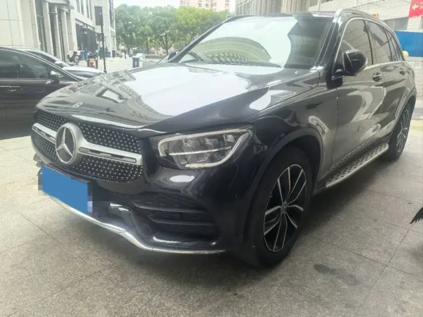 2020 MERCEDES-BENZ GLC view 1