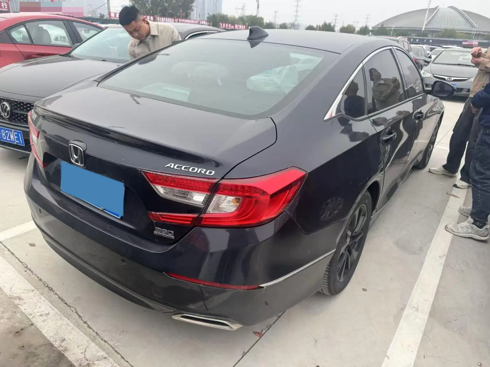 2021 HONDA ACCORD thumbnail 4