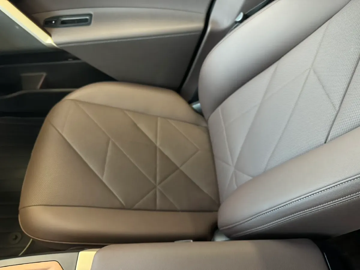 2022 BMW iX BEV 76.6KWH,autocango,china used car exporter,china ev exporter,chinese used car exporter,chinese used ev exporter