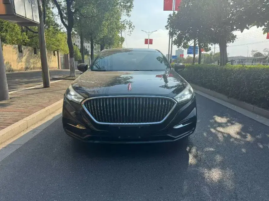 2018 HONGQI H5 thumbnail 3
