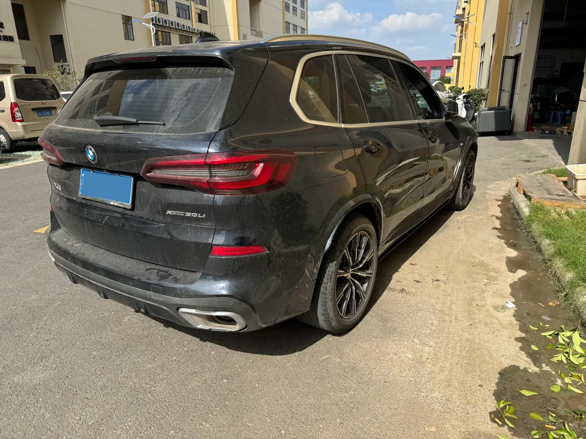 2022 BMW X5 thumbnail 4