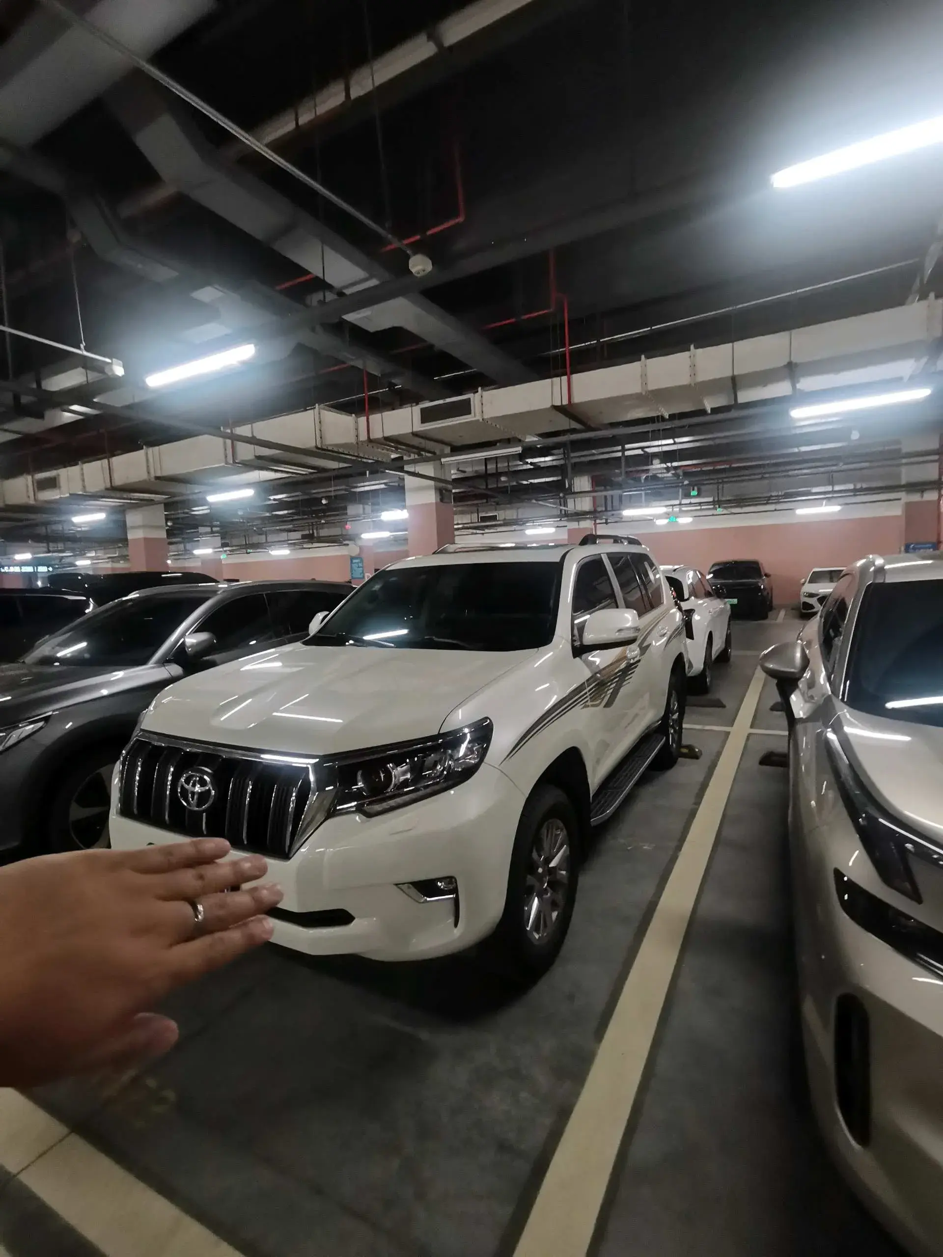 2018 TOYOTA LAND view 1