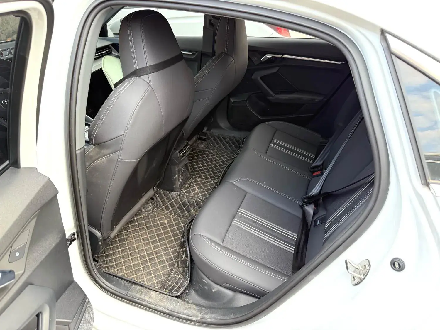 2023 AUDI A3 thumbnail 4