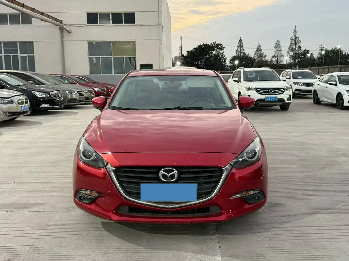 2017 MAZDA 3 thumbnail 3