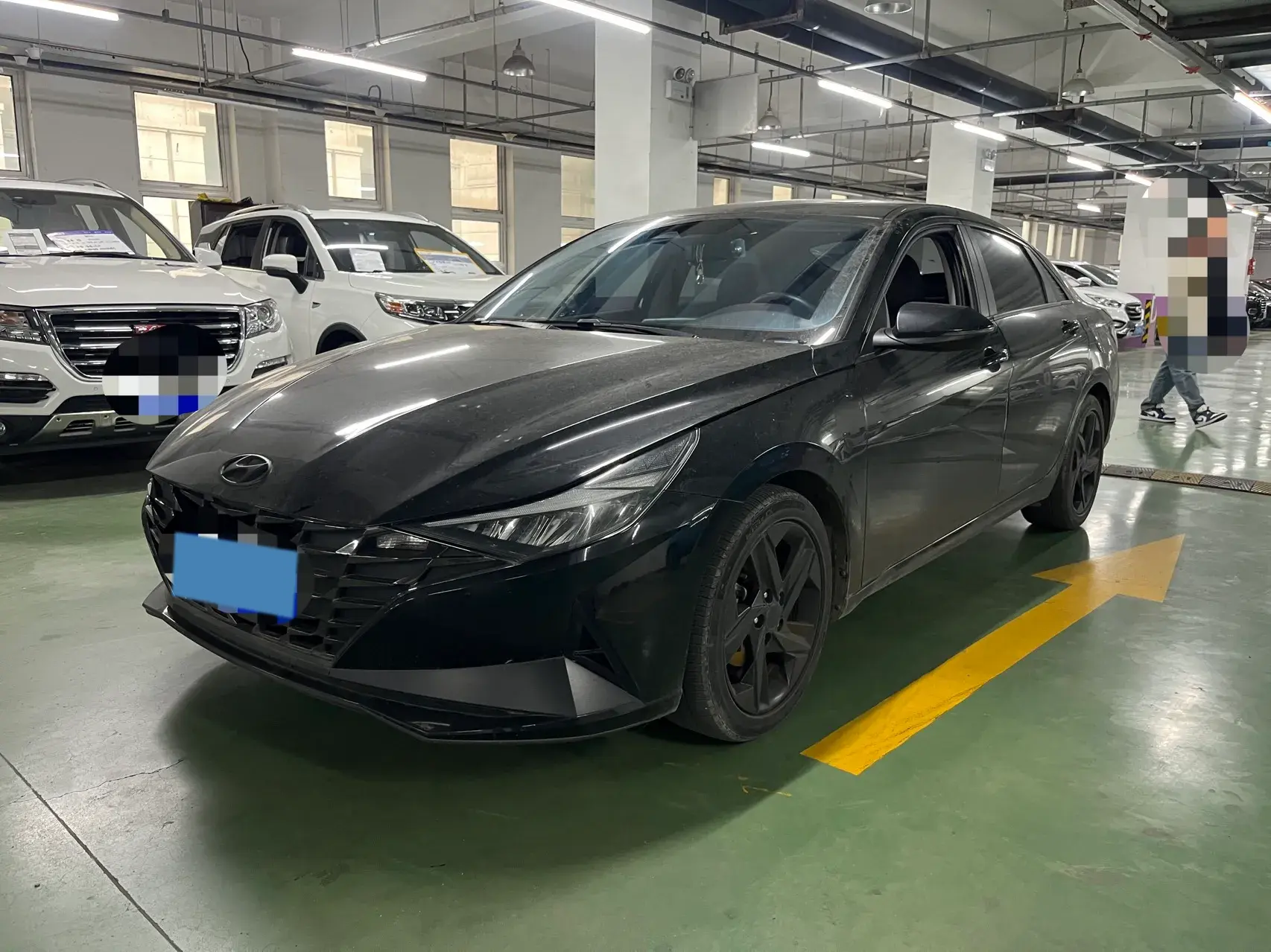 2022 HYUNDAI ELANTRA view 1