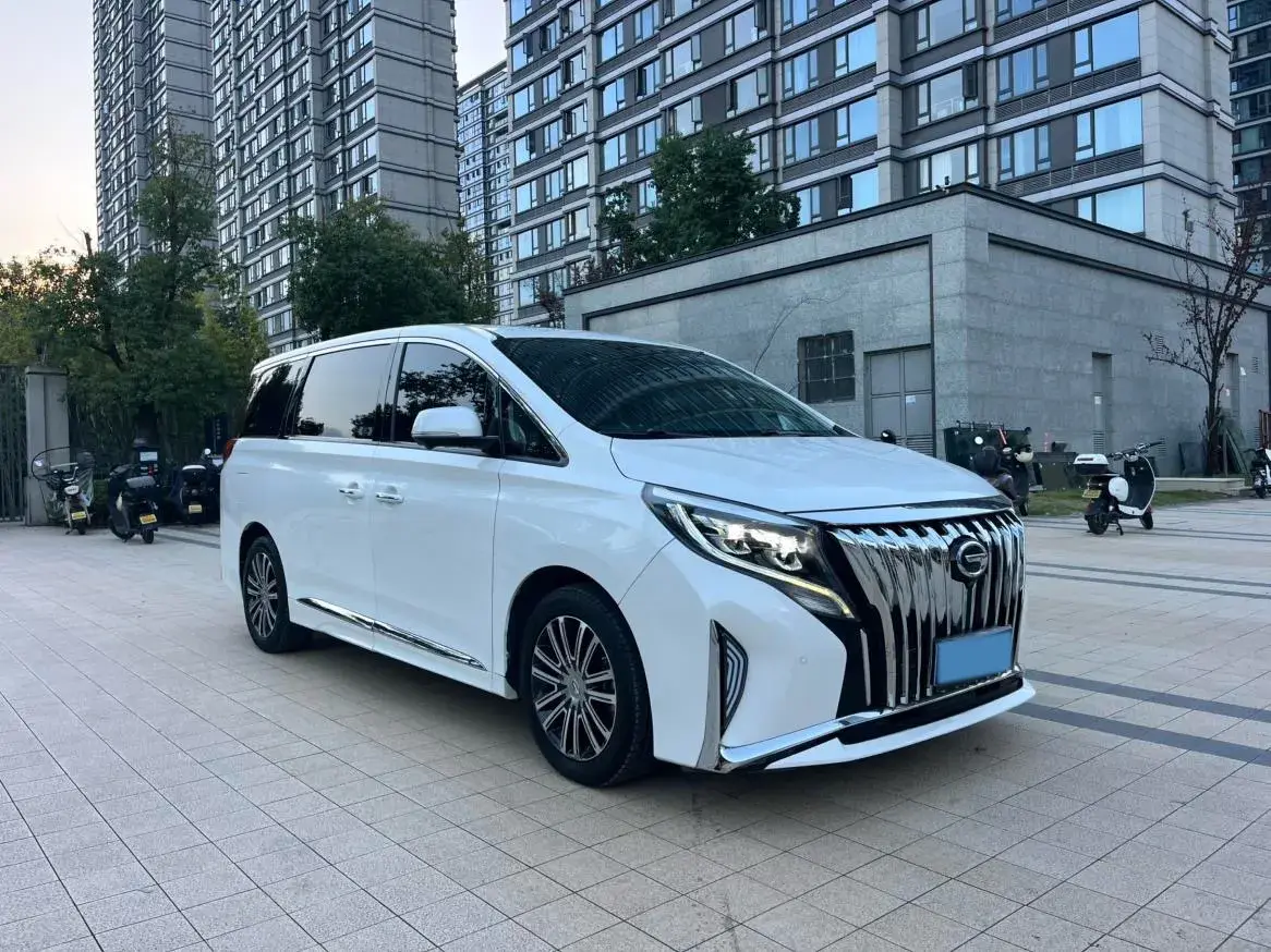 2021 GAC TRUMPCHI thumbnail 4