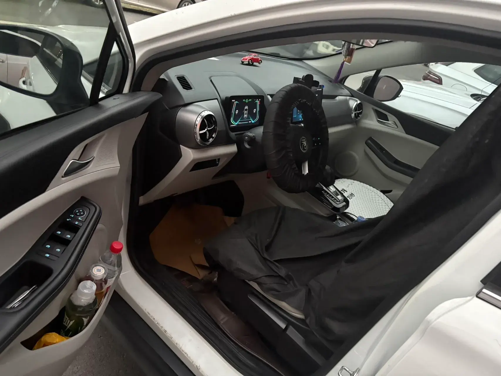 2021 BYD YUAN thumbnail 2