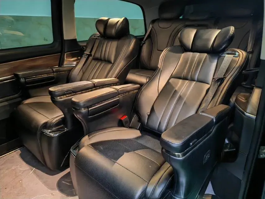 2021 MERCEDES-BENZ V thumbnail 3