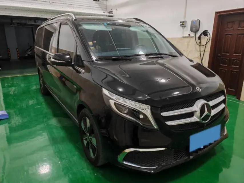 2021 MERCEDES-BENZ V thumbnail 4