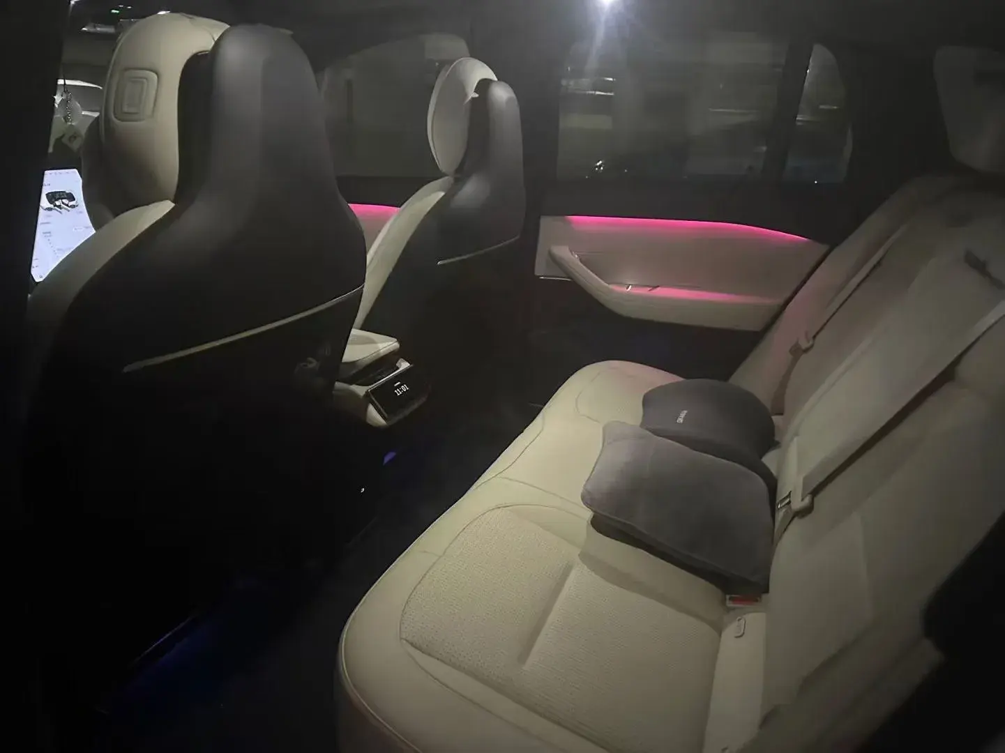 2023 NIO ES6 thumbnail 3