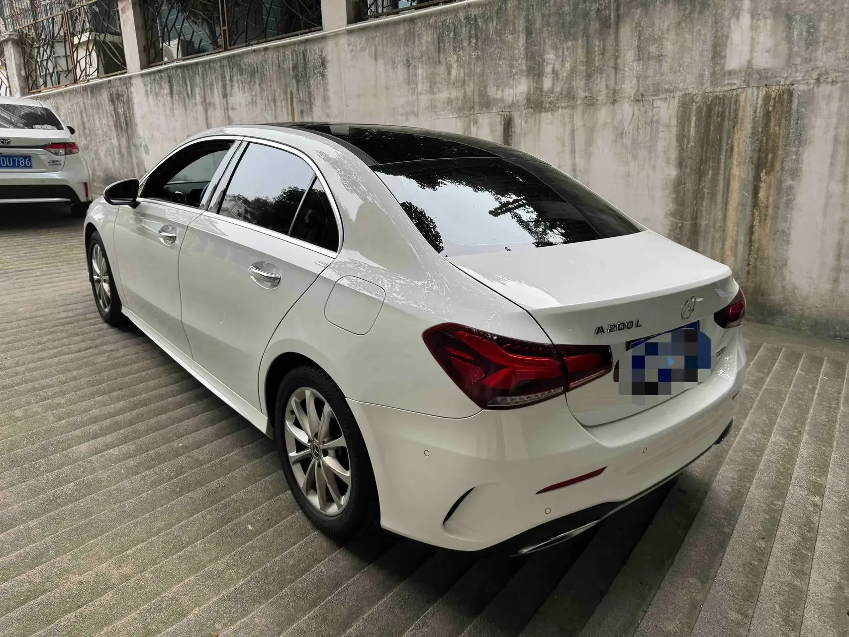 2020 MERCEDES-BENZ A thumbnail 2