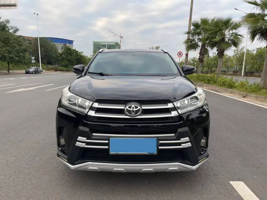 2018 TOYOTA HIGHLANDER thumbnail 2