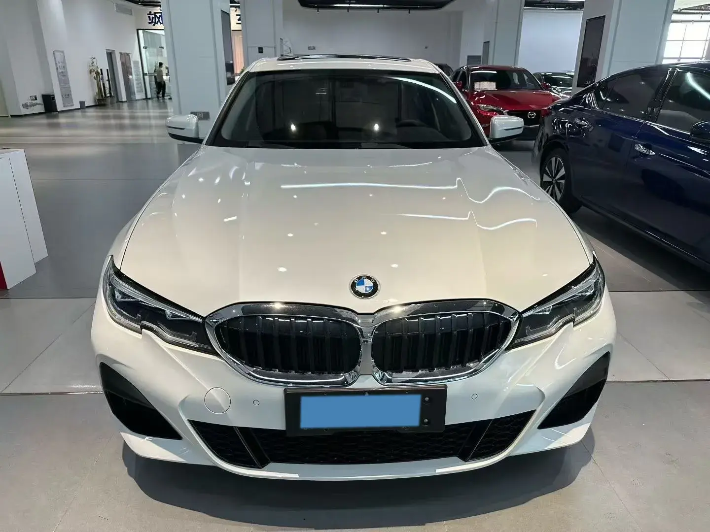 2021 BMW 3 thumbnail 3