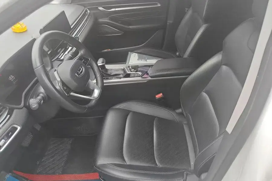 2022 GEELY EMGRAND thumbnail 4