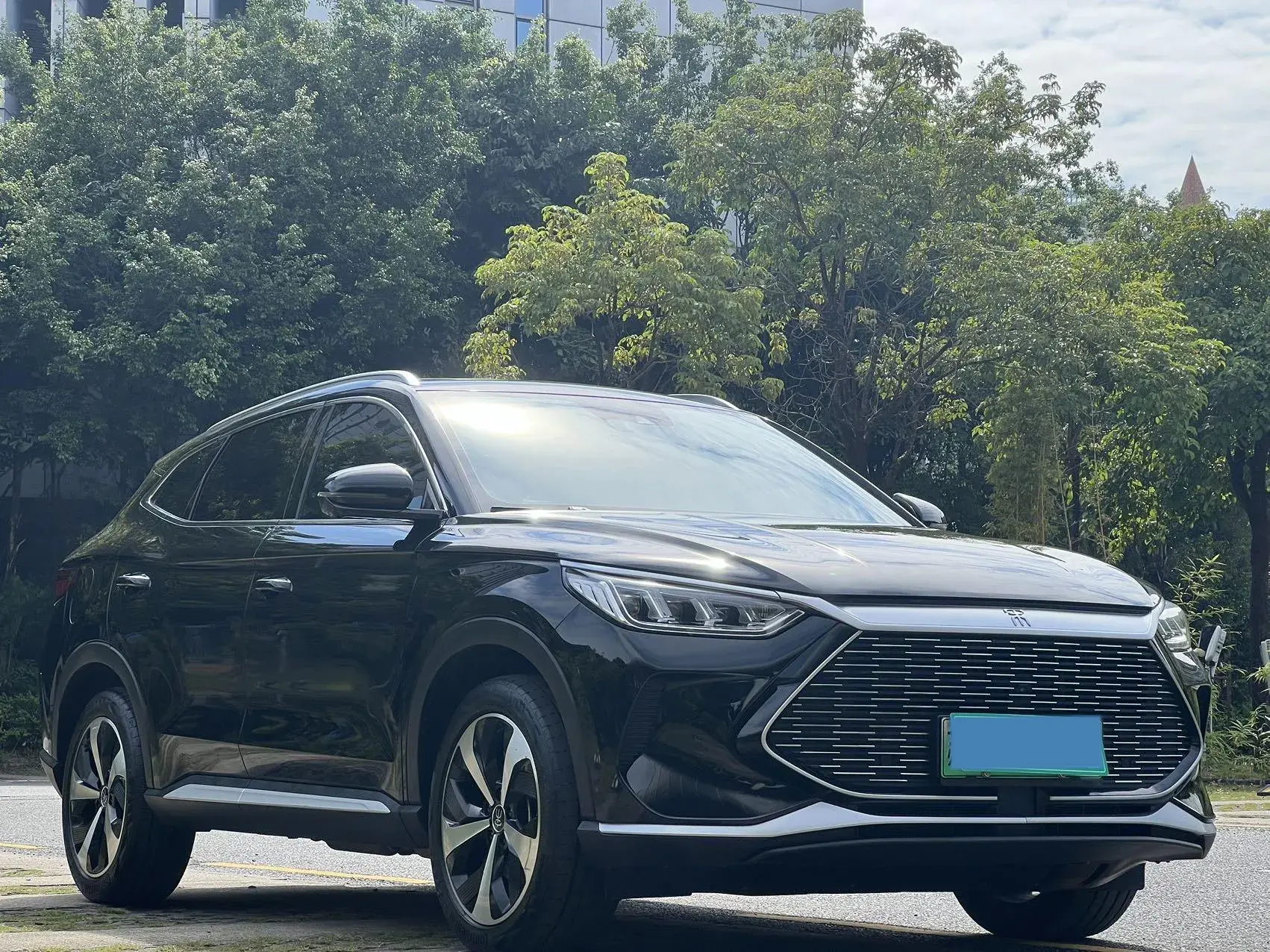 2022 BYD SONG thumbnail 3