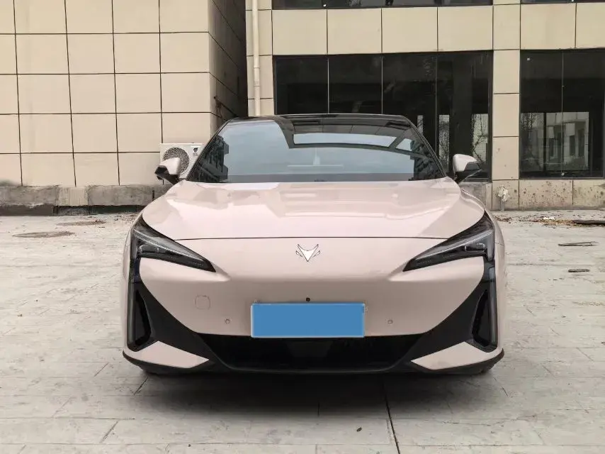 2024 ARCFOX ΑS5 thumbnail 2