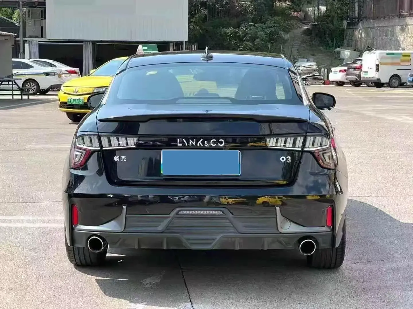 2021 LYNK&CO 03 thumbnail 3