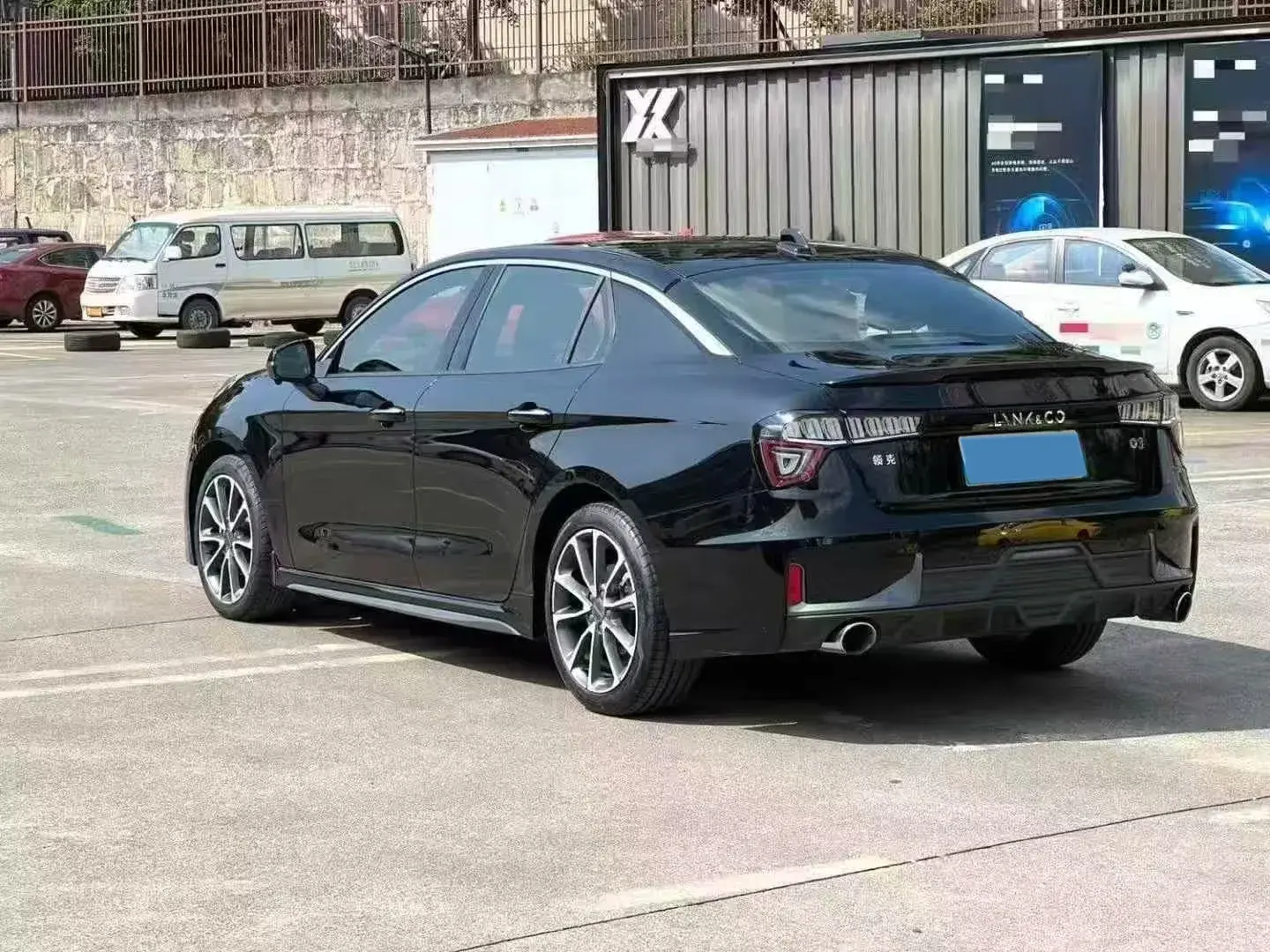 2021 LYNK&CO 03 thumbnail 2