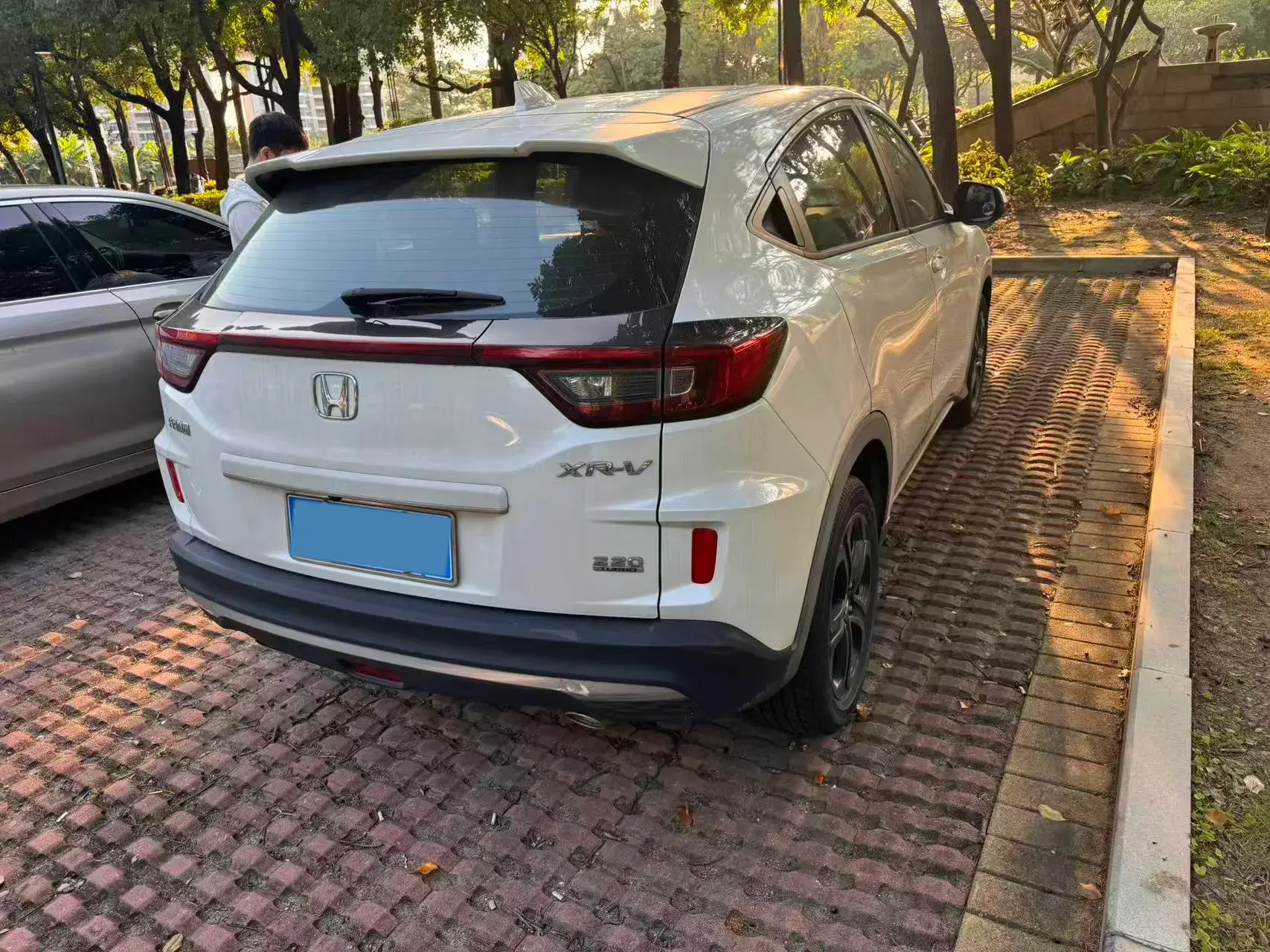 2020 HONDA XR-V thumbnail 2