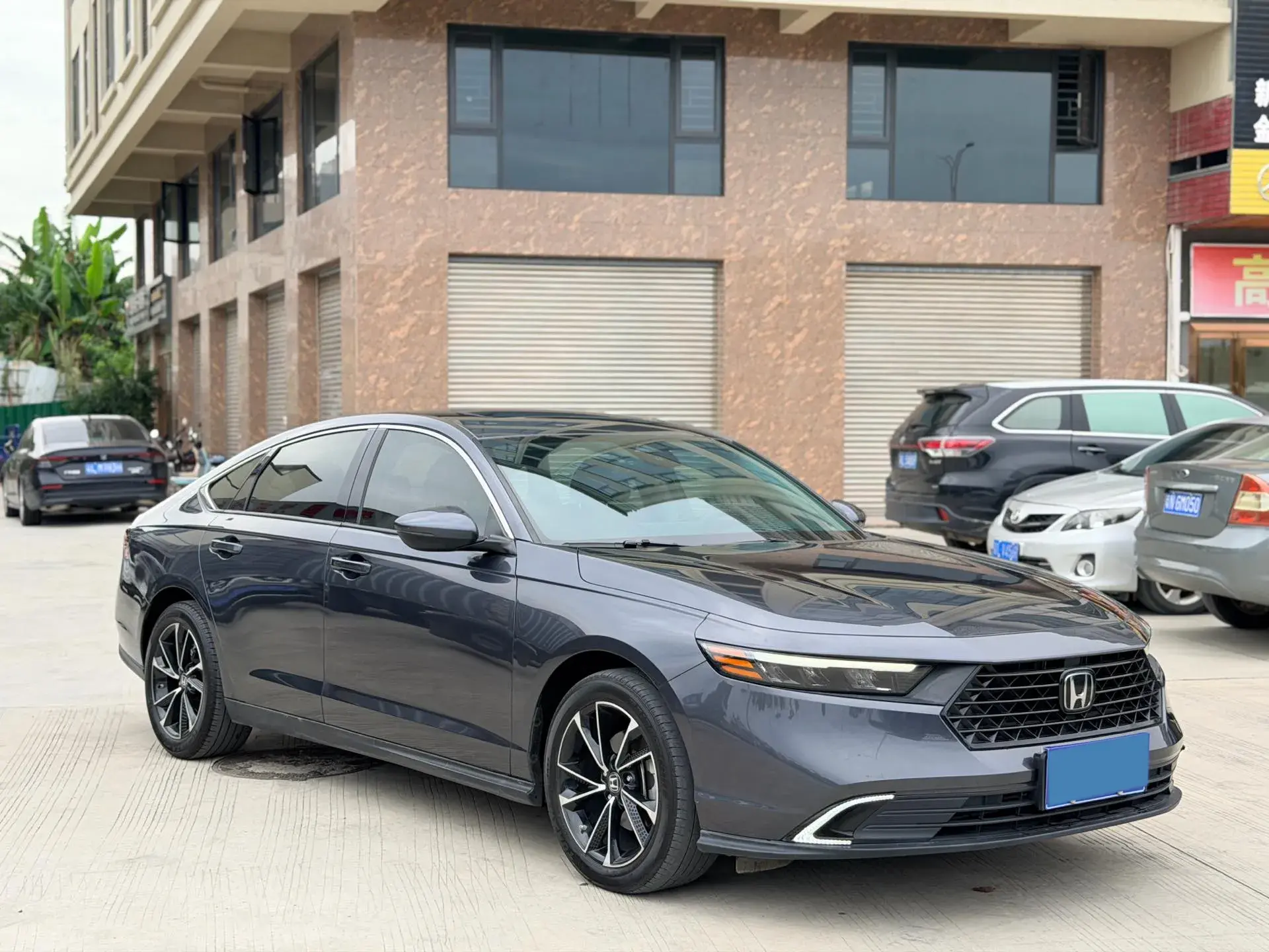 2023 HONDA ACCORD thumbnail 3