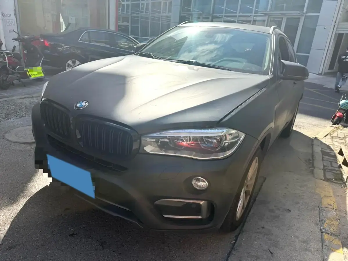 2018 BMW X6 2.0T 245HP L4 8AT 2018 BMW X6 2.0T 245HP L4 8AT