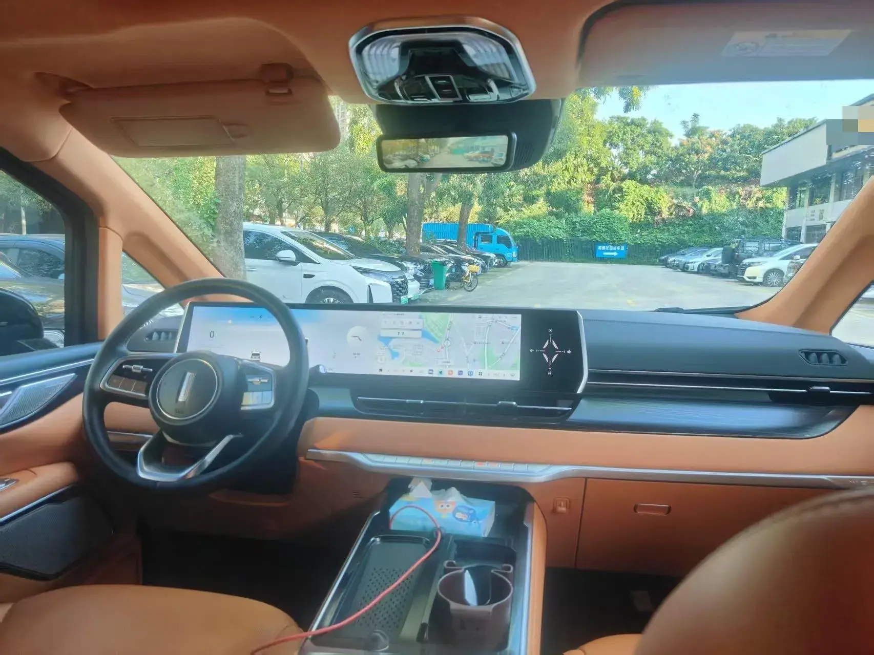 2024 HONGQI HQ9 thumbnail 4