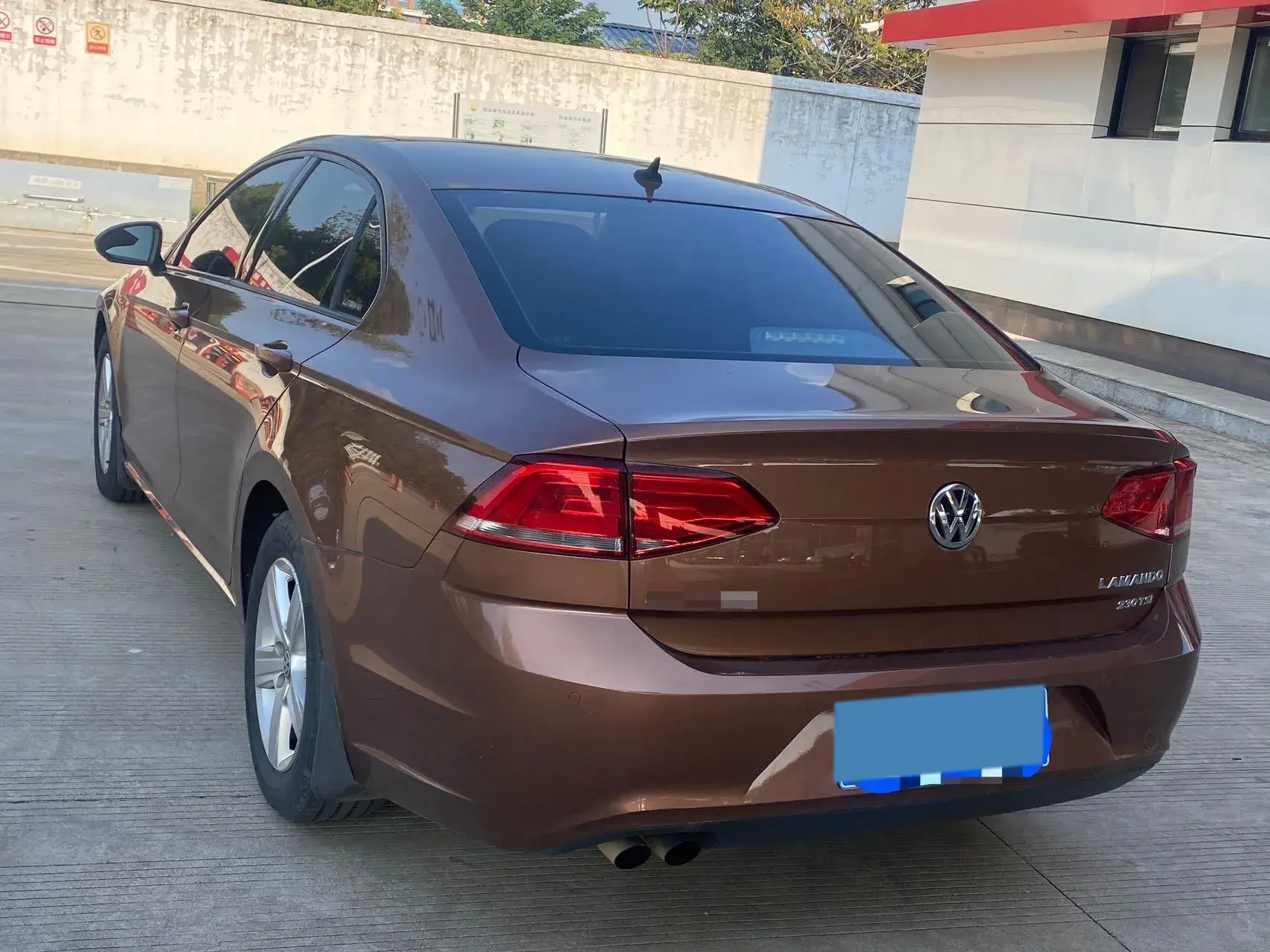 2018 VOLKSWAGEN LAMANDO thumbnail 4