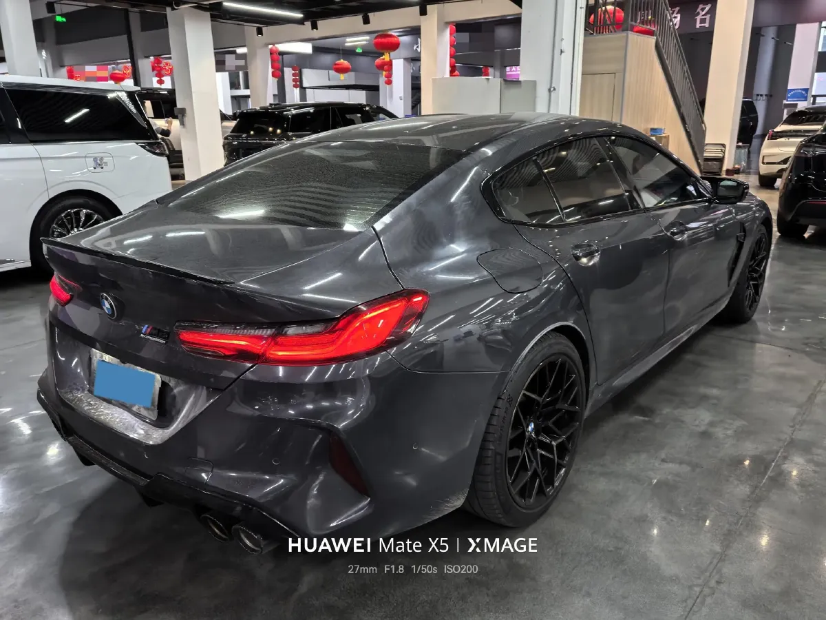 2020 BMW M8 4.4T 625HP V8 8AT,autocango,china used car exporter,china ev exporter,chinese used car exporter,chinese used ev exporter