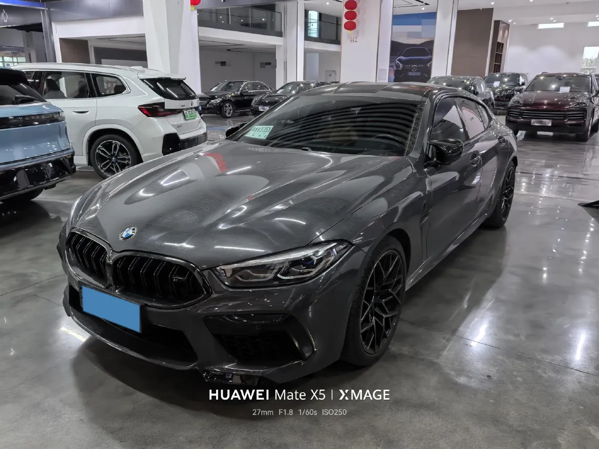 2020 BMW M8 4.4T 625HP V8 8AT,autocango,china used car exporter,china ev exporter,chinese used car exporter,chinese used ev exporter