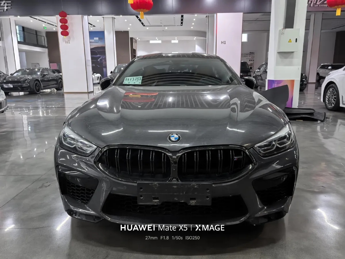 2020 BMW M8 4.4T 625HP V8 8AT,autocango,china used car exporter,china ev exporter,chinese used car exporter,chinese used ev exporter