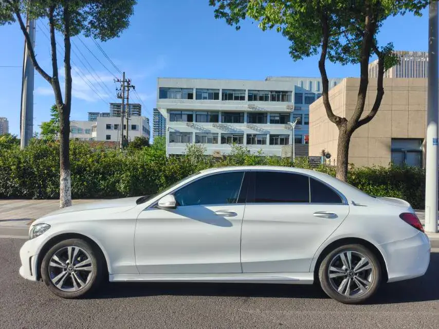 2020 MERCEDES-BENZ C thumbnail 3