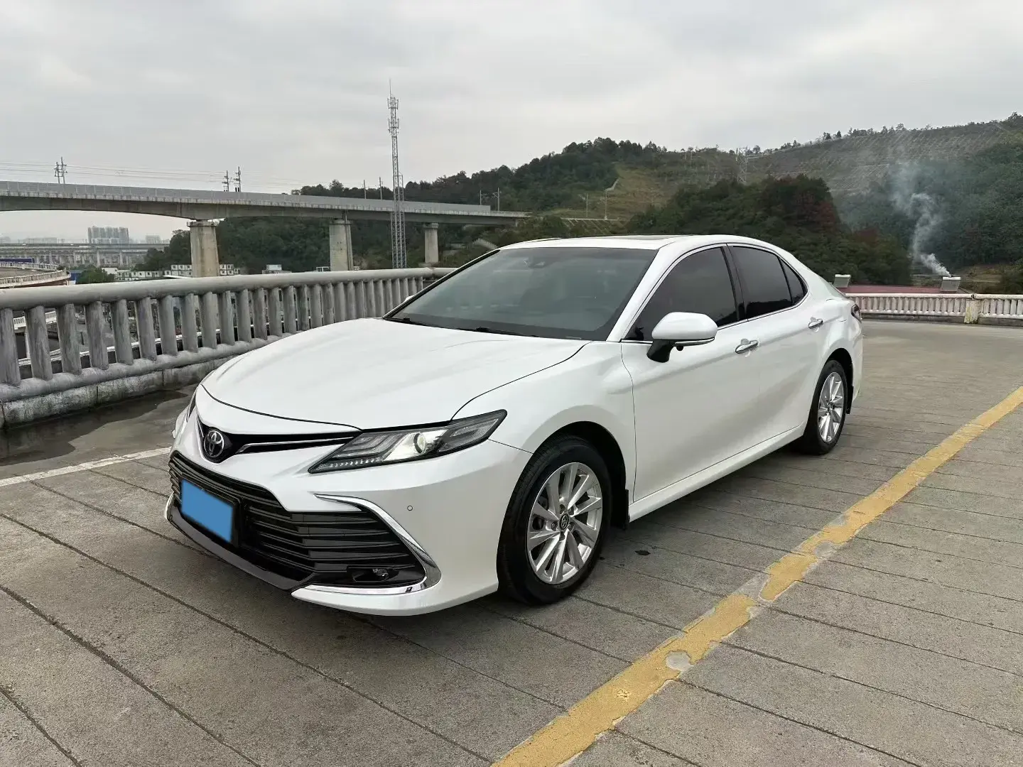 2021 TOYOTA CAMRY view 1