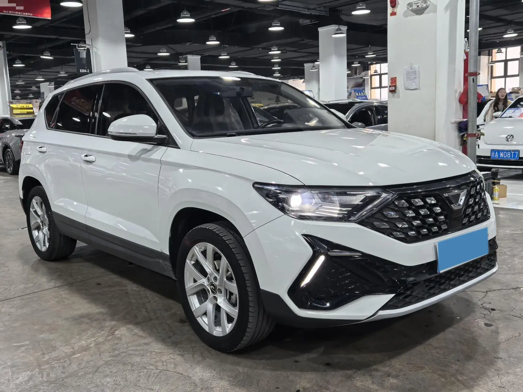 2023 JETTA VS5 thumbnail 3