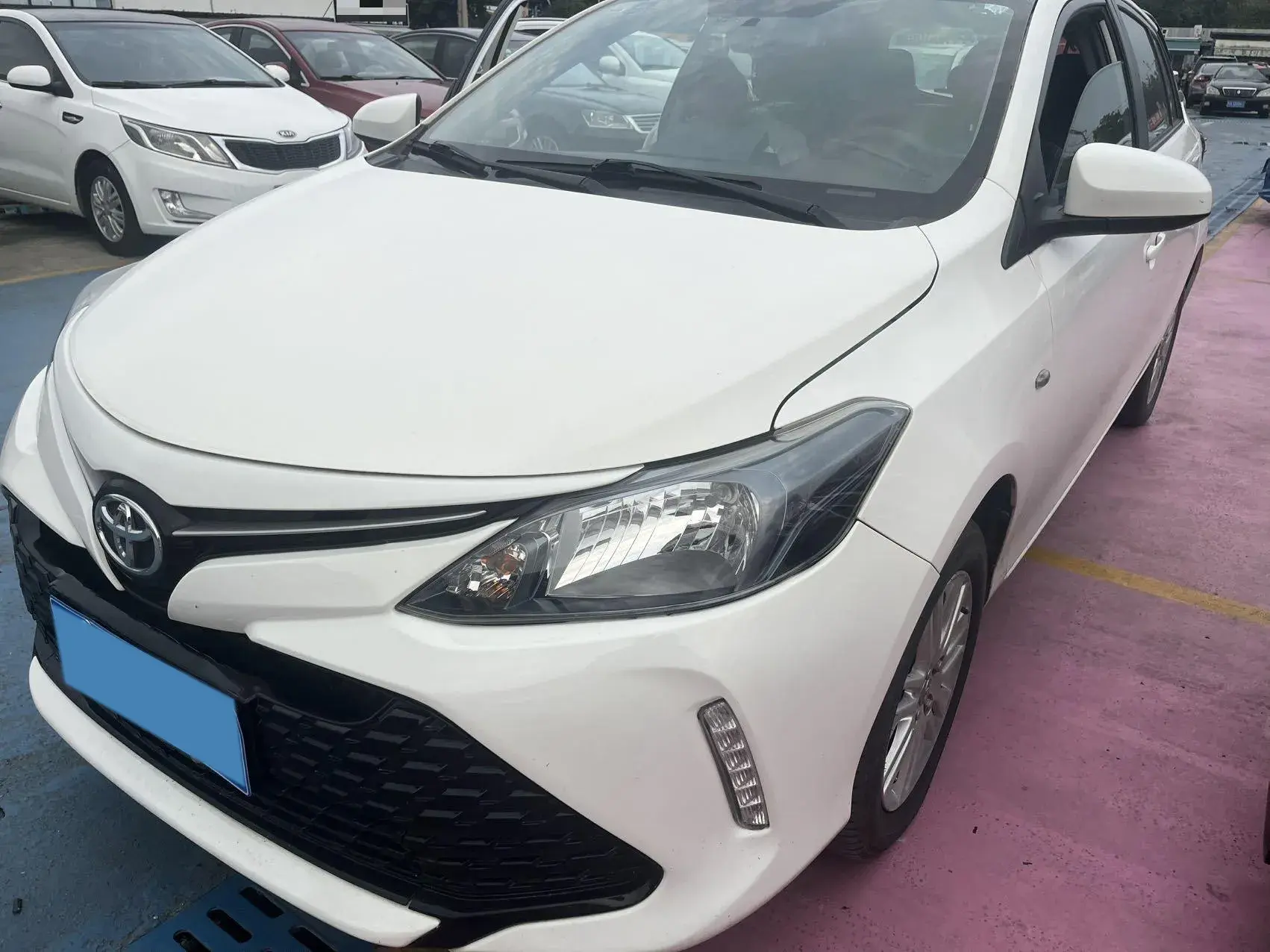 2017 TOYOTA VIOS thumbnail 3